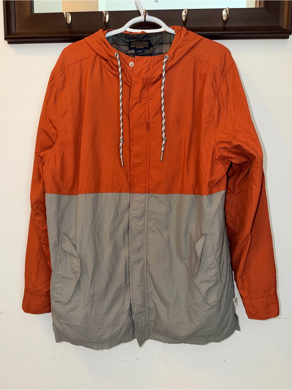 Pendleton Orange and Gray Surf Anorak Hooded Jacket Size Medium